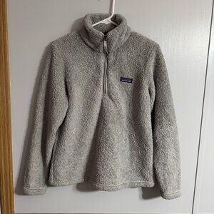 Patagonia Women's Light Gray Fleece Sweater Size Medium